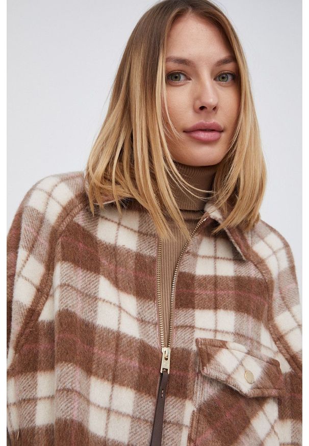 Woolrich Kurtka wełniana kolor brązowy przejściowa. Okazja: na co dzień. Kolor: brązowy. Materiał: wełna. Styl: casual