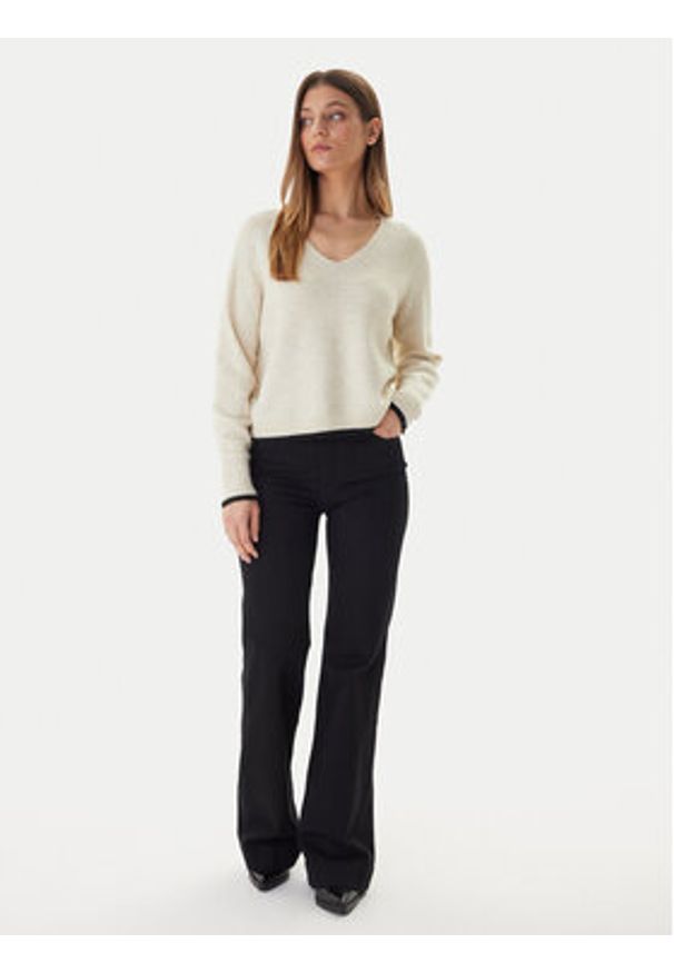 Vero Moda Sweter Aquarius 10331898 Beżowy Regular Fit. Kolor: beżowy. Materiał: syntetyk