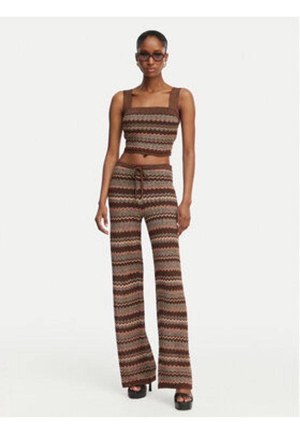 Marciano Guess Top G6GR15 Z0643 Brązowy Regular Fit. Kolor: brązowy. Materiał: syntetyk