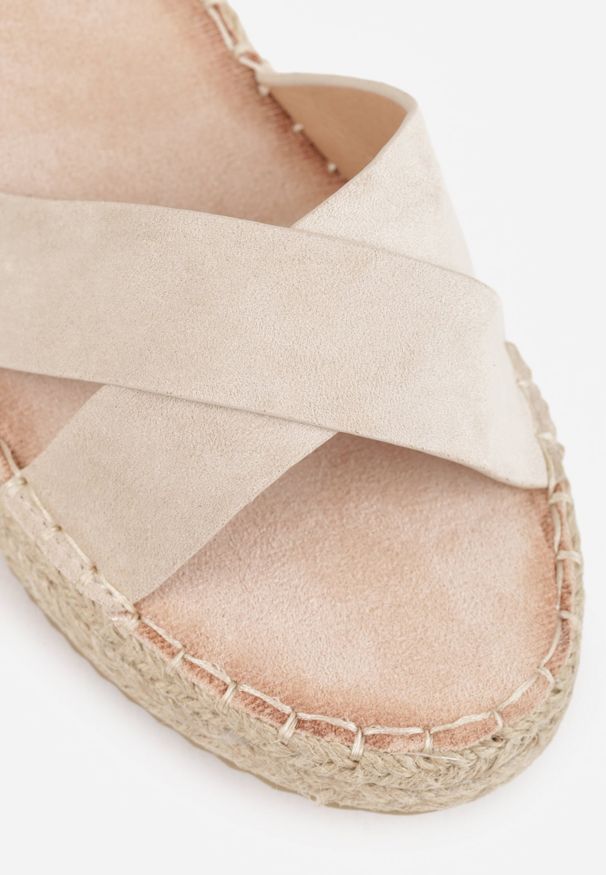 Renee - Beżowe Sandały z Plecionki w Stylu Boho VICES z Paskami w Kształcie X Nahmala. Okazja: na co dzień. Zapięcie: pasek. Kolor: beżowy. Wzór: aplikacja, paski. Sezon: lato. Styl: boho