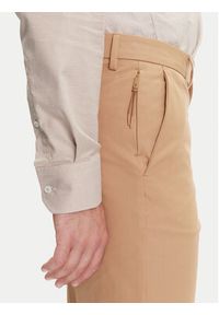 BOSS Chinosy P-Kaiton1 50543945 Beżowy Slim Fit. Kolor: beżowy. Materiał: bawełna