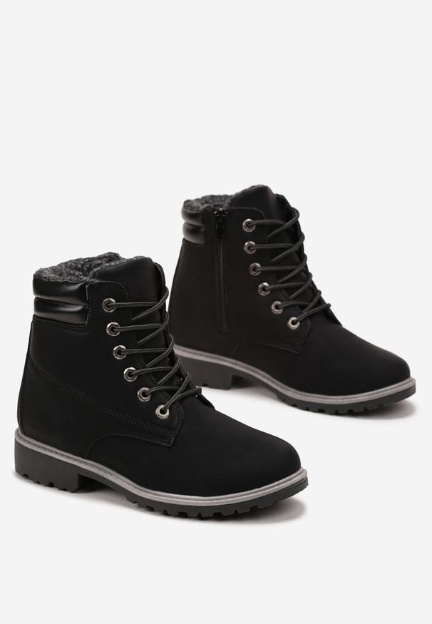 Born2be - Czarne Traperki za Kostkę z Protektorem Lunielle. Wysokość cholewki: za kostkę. Kolor: czarny. Sezon: zima