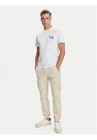 Tommy Jeans T-Shirt Stack Backprint DM0DM21589 Biały Regular Fit. Kolor: biały. Materiał: bawełna #5
