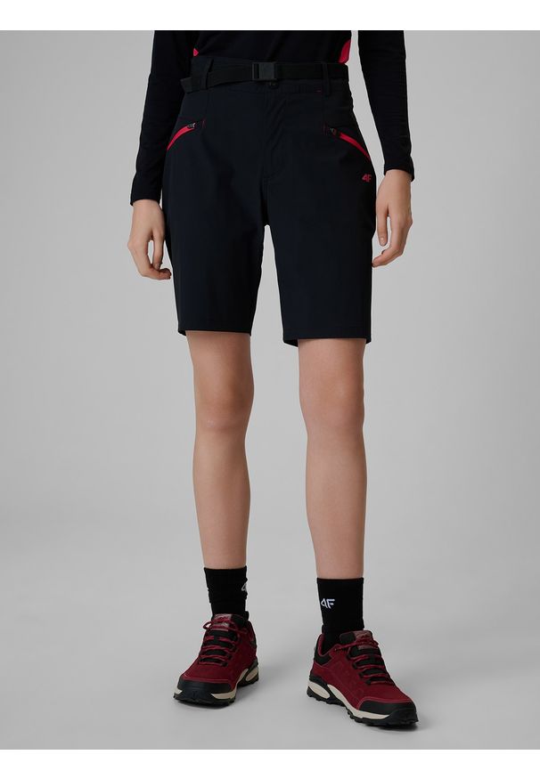4f - 4F Spodenki trekkingowe szybkoschnące damskie - czarne XS. Stan: podwyższony. Kolor: czarny. Materiał: skóra, tkanina. Długość: do kolan. Sezon: lato. Sport: turystyka piesza