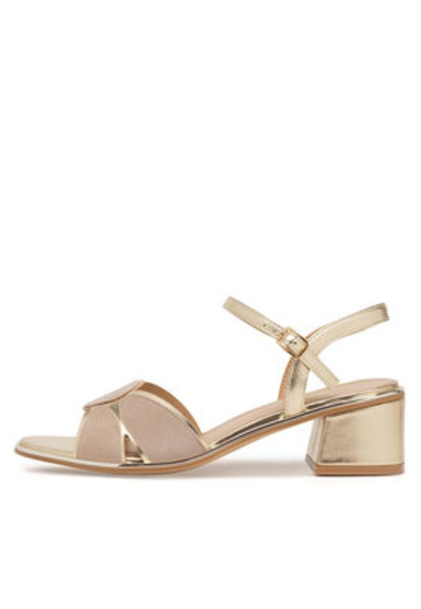 Lasocki Sandały WYL3784-2Z Beżowy. Kolor: beżowy. Materiał: skóra