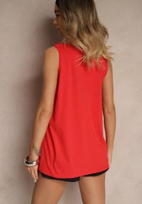Renee - Czerwona Basicowa Koszulka z Bawełny Zirevina. Okazja: na co dzień. Kolor: czerwony. Materiał: bawełna. Styl: klasyczny, casual
