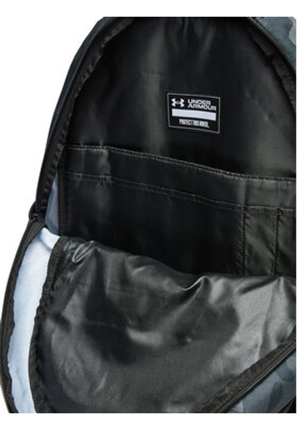 Under Armour Plecak UA Hustle 6.0 Backpack 1384672-001 Czarny. Kolor: czarny. Materiał: materiał