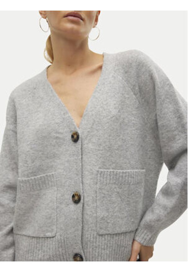 Vero Moda Kardigan Boom 10320457 Szary Loose Fit. Kolor: szary. Materiał: syntetyk