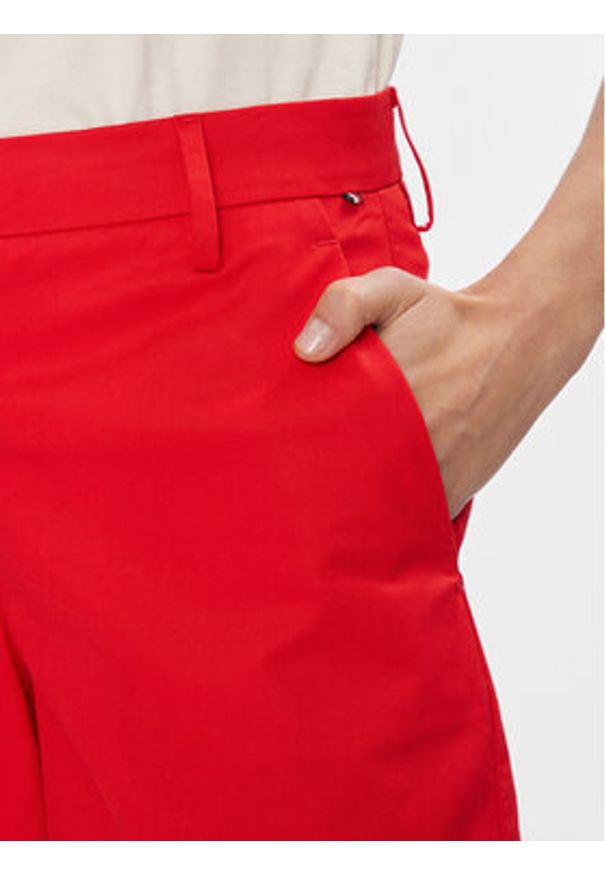 TOMMY HILFIGER - Tommy Hilfiger Szorty materiałowe WW0WW41769 Czerwony Regular Fit. Kolor: czerwony. Materiał: lyocell, bawełna