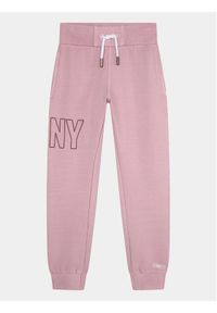 DKNY Spodnie dresowe D54000 S Różowy Regular Fit. Kolor: różowy. Materiał: bawełna