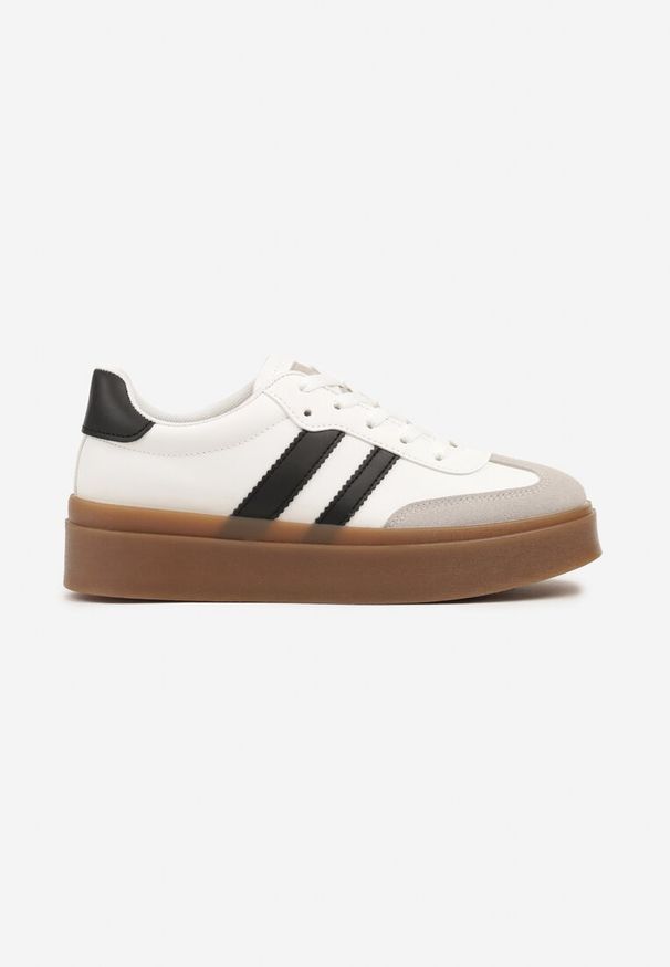 Renee - Biało-Czarne Klasyczne Sneakersy Tenisówki na Niskiej Platformie Denirla. Okazja: na co dzień. Kolor: biały. Materiał: jeans. Obcas: na platformie