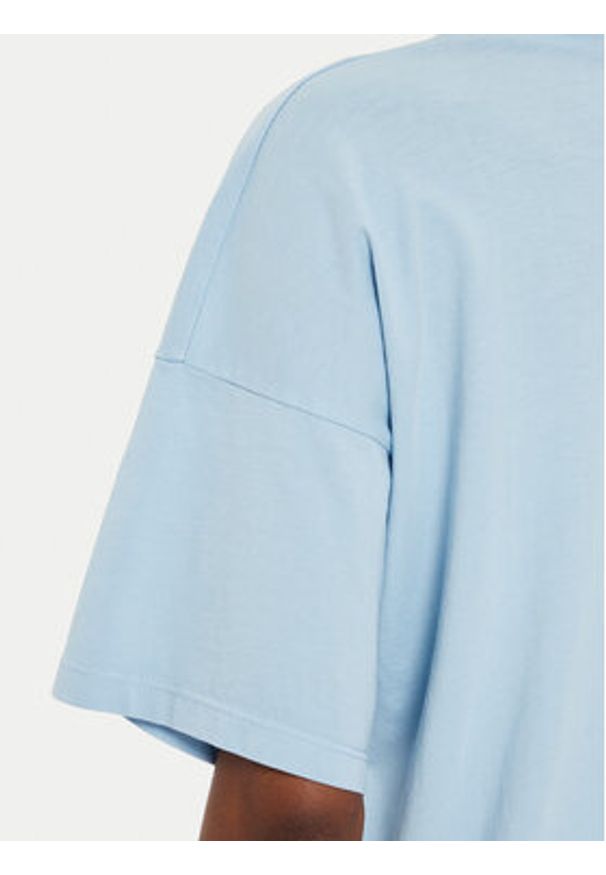 ViCOLO T-Shirt RB0083 Błękitny Regular Fit. Kolor: niebieski. Materiał: bawełna