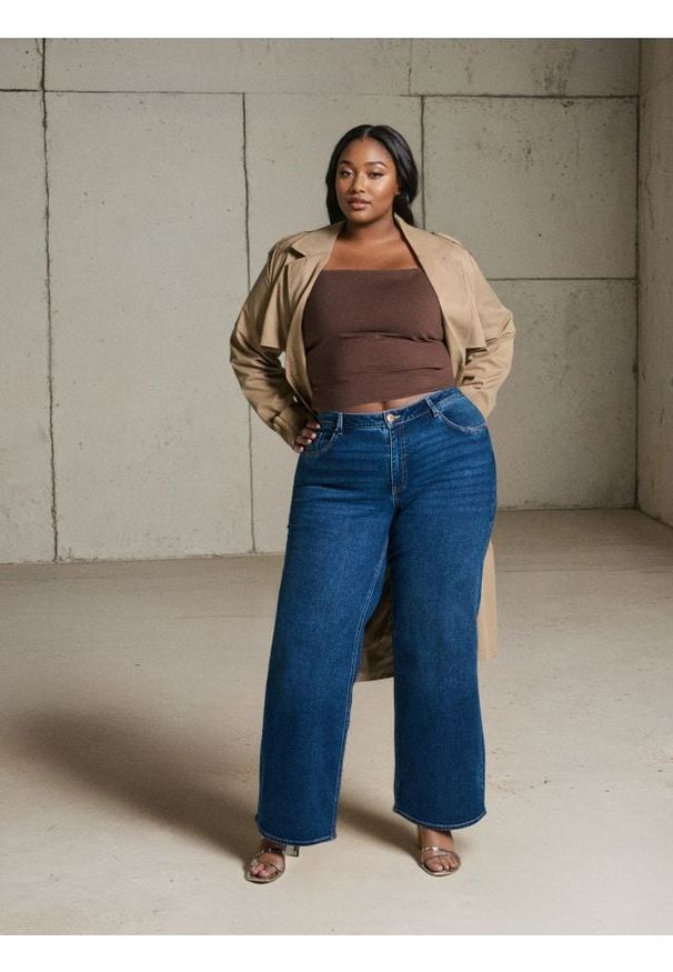 Sinsay - Jeansy wide leg Plus Size - granatowy. Kolekcja: plus size. Kolor: niebieski