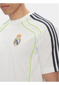 Adidas - adidas T-Shirt Real Madrid UBP JF2591 Biały Regular Fit. Kolor: biały. Materiał: bawełna #5