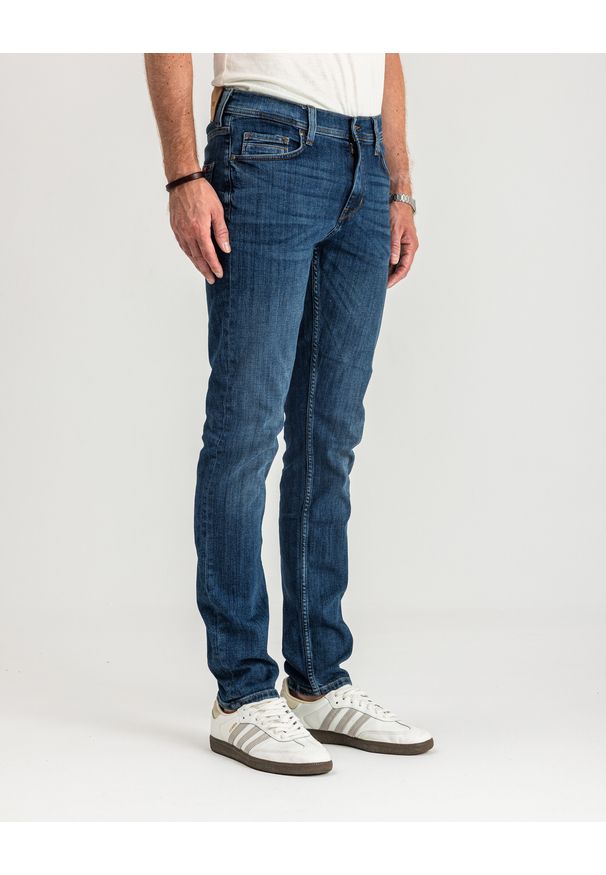 Mustang - MUSTANG VEGAS SLIM MĘSKIE SPODNIE JEANSOWE JEANSY DŻINSY DENIM BLUE 1015045 5000 883. Okazja: na co dzień. Styl: casual, elegancki