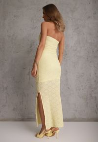 Renee - Żółta Koktajlowa Sukienka Bandeau z Bawełnianej Koronki z Rozcięciem na Nogę Manore. Typ kołnierza: dekolt w łódkę. Kolor: żółty. Materiał: bawełna, koronka. Długość rękawa: bez ramiączek. Wzór: koronka. Sezon: lato. Typ sukienki: dopasowane. Styl: wizytowy #7