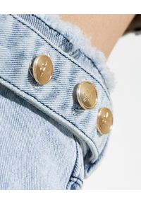 IXIAH AUSTRALIA - Spódnica jeansowa Unforgiven. Stan: podwyższony. Kolor: niebieski. Materiał: jeans. Wzór: aplikacja #3