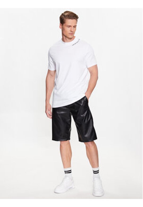Karl Lagerfeld - KARL LAGERFELD Szorty z imitacji skóry 255707 532567 Czarny Regular Fit. Kolor: czarny. Materiał: skóra