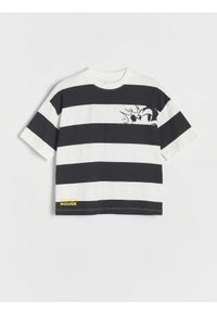 Reserved - T-shirt oversize Mickey Mouse - złamana biel. Materiał: bawełna, dzianina. Wzór: motyw z bajki #1