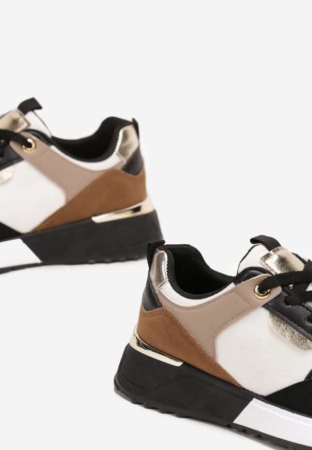 Renee - Czarne Sneakersy z Błyszczącymi Wstawkami Resata. Nosek buta: okrągły. Zapięcie: sznurówki. Kolor: czarny. Materiał: materiał. Obcas: na obcasie. Wysokość obcasa: niski