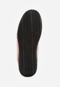 Born2be - Różowe Sneakersy Ozdobione Przeszyciami i Podwójnym Sznurowaniem Coraera. Okazja: na co dzień. Zapięcie: sznurówki. Kolor: różowy. Materiał: jeans, materiał. Wzór: aplikacja #9