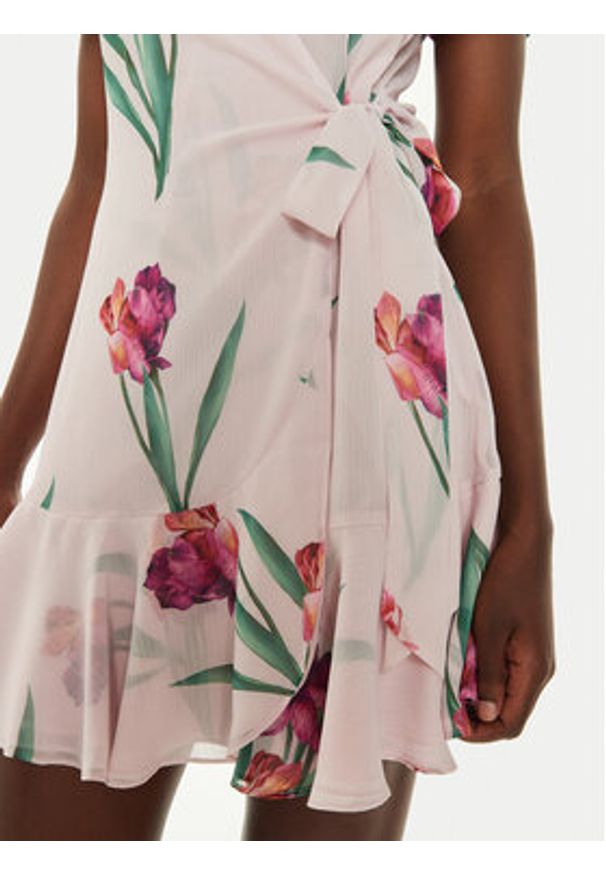 Ted Baker Sukienka koktajlowa 276317 Różowy Regular Fit. Kolor: różowy. Materiał: syntetyk. Styl: wizytowy