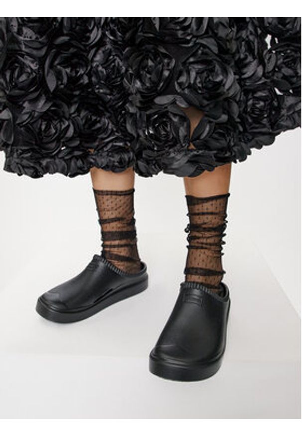 Hunter Klapki UFF1102EVA-BLK-W Czarny. Kolor: czarny. Materiał: kauczuk