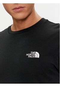 The North Face Longsleeve Simple Dome NF0A87QN Czarny Regular Fit. Kolor: czarny. Materiał: bawełna. Długość rękawa: długi rękaw