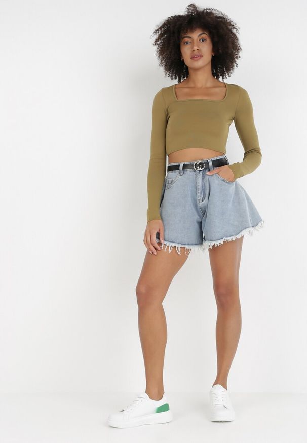 Born2be - Jasnoniebieskie Jeansowe Szorty o Luźnym Fasonie z Dodatkowym Paskiem Cilike. Okazja: na co dzień. Kolor: niebieski. Materiał: jeans. Sezon: lato. Styl: casual