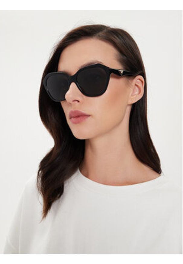 Emporio Armani Okulary przeciwsłoneczne 0EA4221 501787 Czarny. Kolor: czarny