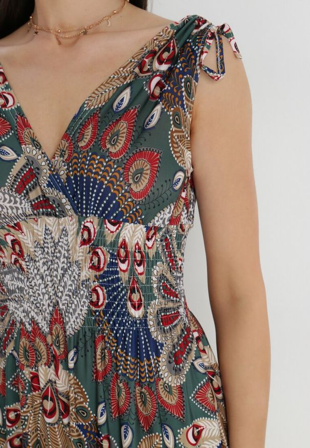 Born2be - Ciemnozielona Sukienka Zarena. Kolor: zielony. Długość rękawa: bez rękawów. Typ sukienki: kopertowe. Styl: boho