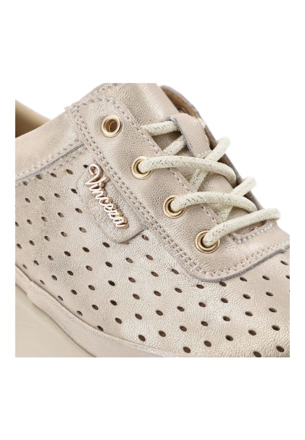 Złote Sneakersy Vinceza Modne Obuwie Damskie Na Koturnie. Okazja: na co dzień. Kolor: złoty. Materiał: materiał, skóra. Szerokość cholewki: normalna. Obcas: na koturnie. Styl: elegancki, casual