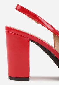Renee - Czerwone Sandały Lakierowane na Słupku Slingback Halasela. Okazja: na co dzień, na imprezę. Kolor: czerwony. Materiał: lakier. Obcas: na słupku. Styl: casual, elegancki, wizytowy #4