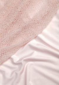 Renee - Różowa Wieczorowa Sukienka z Siateczki z Wiskozą na Krótki Rękaw Chareino. Okazja: na randkę, na wesele, na ślub cywilny. Kolor: różowy. Materiał: wiskoza. Długość rękawa: krótki rękaw. Styl: wizytowy. Długość: maxi #6