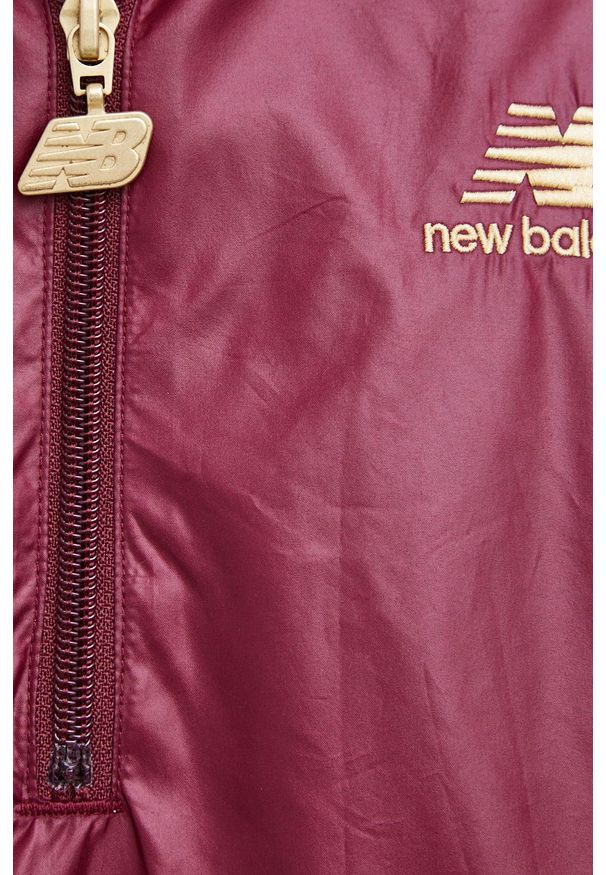 New Balance Kurtka damska kolor różowy przejściowa oversize. Kolor: różowy. Materiał: materiał. Długość: krótkie