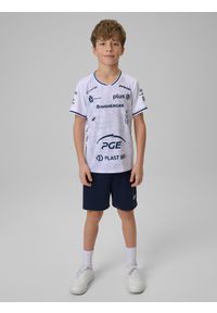 4f - 4F Koszulka meczowa replika domowa z sezonu 2025/26 dziecięca 4F x Projekt Warszawa - biała 110/116. Okazja: do domu. Kolor: biały. Materiał: dzianina, materiał. Długość: długie. Wzór: nadruk. Sezon: lato. Styl: młodzieżowy #2