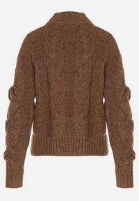 Born2be - Brązowy Golf z Domieszką Wełny Zdobiony Oryginalnym Splotem Fedwira. Okazja: do pracy, na co dzień, na spotkanie biznesowe. Typ kołnierza: golf. Kolor: brązowy. Materiał: wełna. Wzór: aplikacja, ze splotem. Sezon: zima, jesień. Styl: casual, klasyczny, biznesowy #6