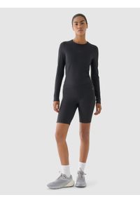 4f - 4F Legginsy krótkie treningowe damskie - szare S. Stan: podwyższony. Kolor: szary. Materiał: elastan, włókno, dzianina, materiał, syntetyk. Długość: krótkie. Wzór: jednolity. Sport: fitness #1