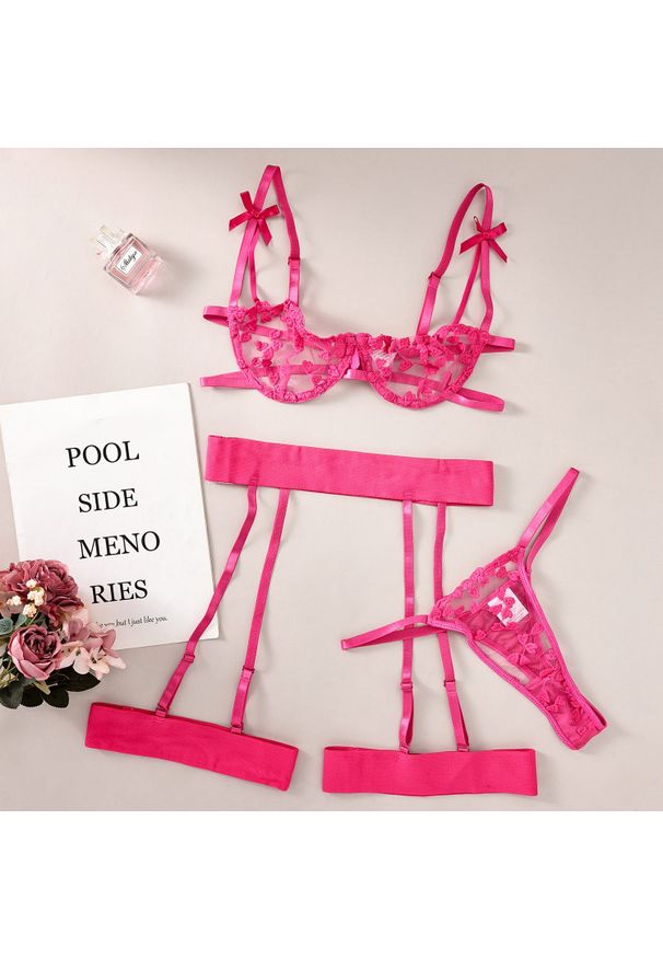 Intica - Komplet bielizny koronkowy z kokardkami Walentina. Kolor: różowy. Materiał: koronka. Wzór: koronka