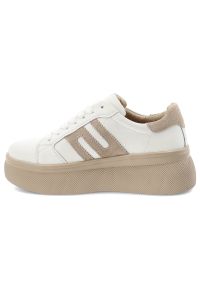Sneakersy damskie Filippo, cholewka ze skóry naturalnej sznurowane na platformie sportowy wygląda, beżowe, DP7175/26. Okazja: na co dzień. Zapięcie: sznurówki. Kolor: biały. Materiał: skóra. Szerokość cholewki: normalna. Obcas: na platformie. Styl: sportowy #4