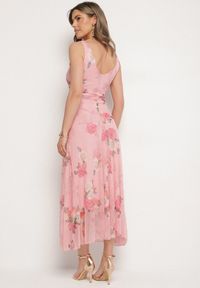 Born2be - Różowa Siateczkowa Sukienka z Kwiatowym Motywem Milanessa. Okazja: na co dzień. Kolor: różowy. Materiał: jeans. Wzór: kwiaty. Typ sukienki: proste. Styl: casual, elegancki #3