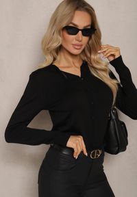 Renee - Czarny Rozpinany Kardigan Ozdobiony Ściągaczem Omelle. Typ kołnierza: dekolt w serek. Kolor: czarny. Materiał: jeans. Wzór: aplikacja. Styl: elegancki #5
