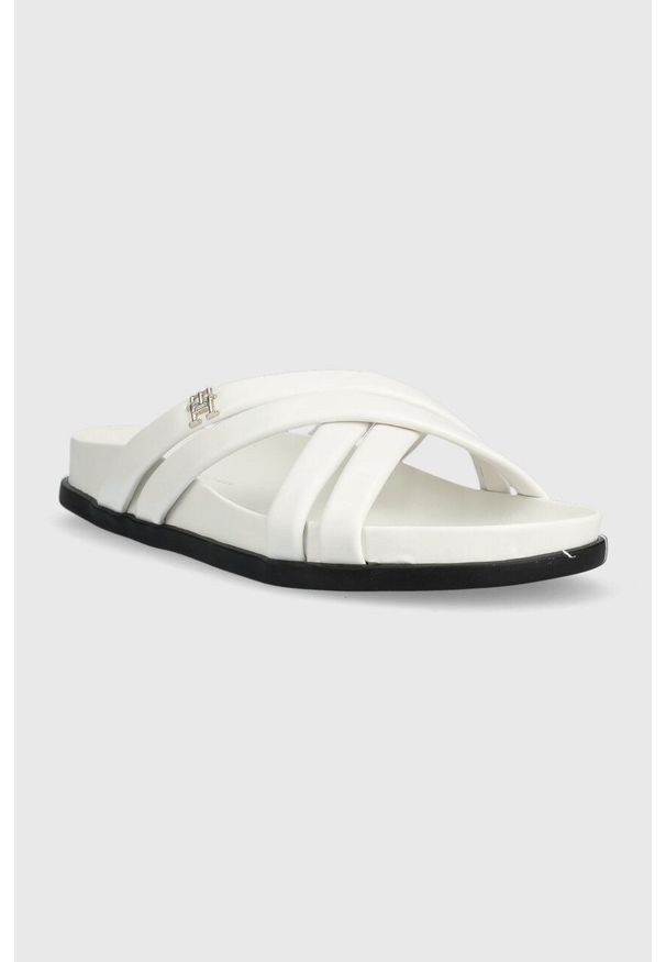 Białe klapki TOMMY HILFIGER FW0FW07081 / 08720643149967
