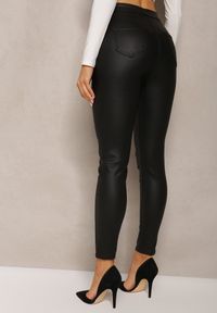 Renee - Czarne Spodnie Skinny z Ekoskóry Lirael. Okazja: na co dzień. Kolor: czarny. Materiał: materiał, wiskoza. Styl: elegancki, casual #3