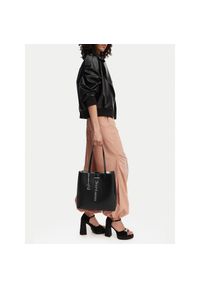 Torebka Juicy Couture. Kolor: czarny #1