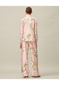 Tory Burch - TORY BURCH - Wzorzysta koszula z jedwabiu. Kolor: różowy, wielokolorowy, fioletowy. Materiał: jedwab. Długość rękawa: długi rękaw. Długość: długie. Wzór: aplikacja, kolorowy, nadruk. Styl: klasyczny, elegancki #3