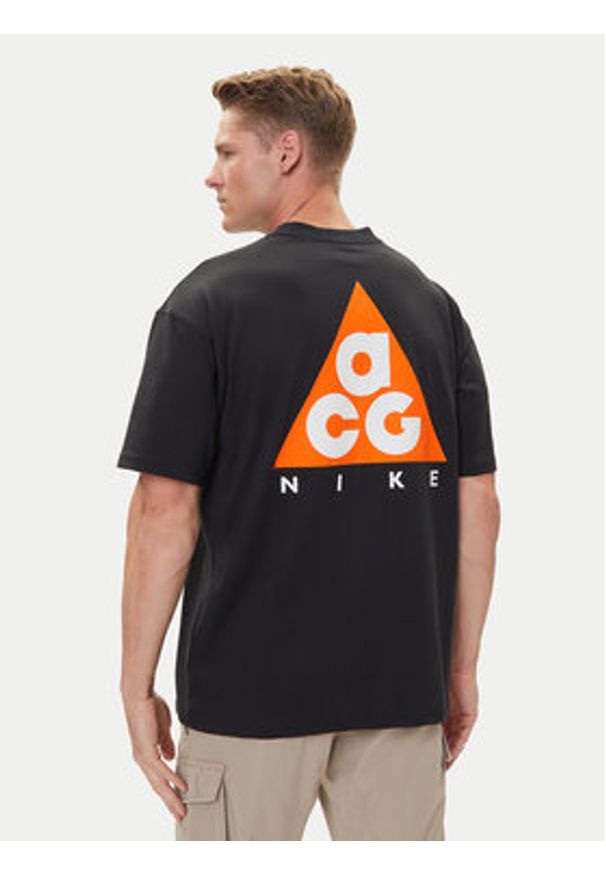 Nike T-Shirt HJ0798 Czarny Regular Fit. Kolor: czarny. Materiał: bawełna