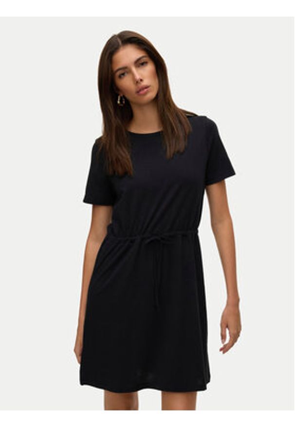Vero Moda Sukienka codzienna Luna 10325626 Czarny Regular Fit. Okazja: na co dzień. Kolor: czarny. Materiał: syntetyk, bawełna. Typ sukienki: proste. Styl: casual