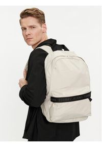 Tommy Jeans Plecak Tjm Essential Dome Backpack AM0AM11175 Beżowy. Kolor: beżowy. Materiał: materiał #3