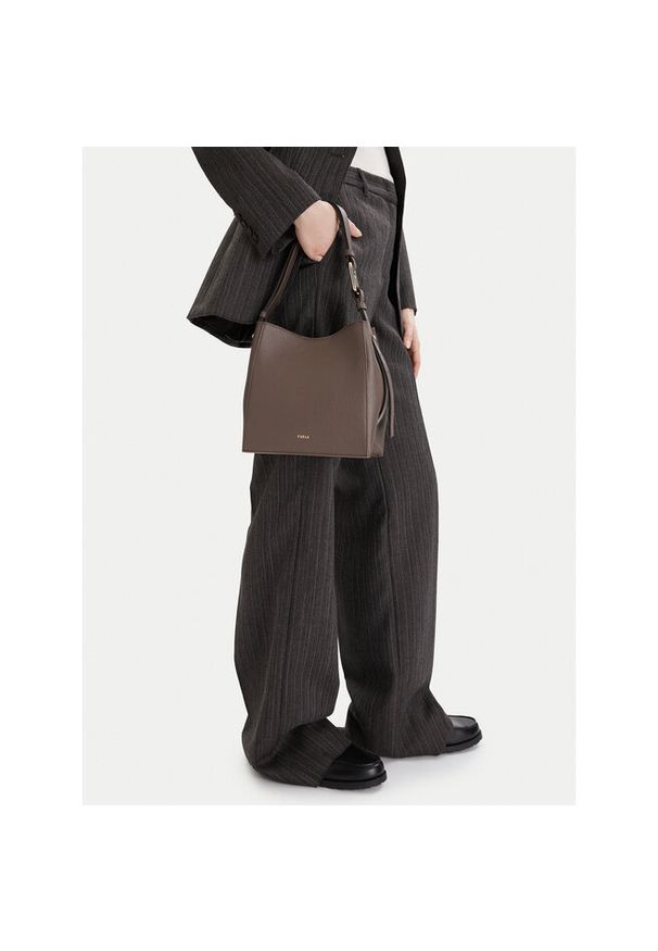 Torebka Furla. Kolor: brązowy